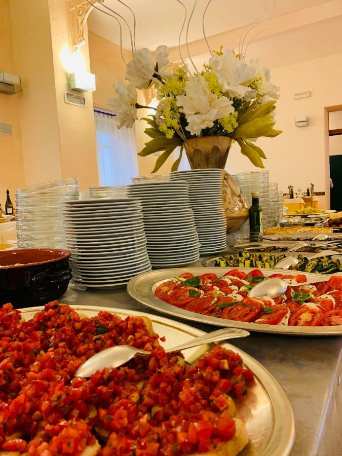 Grand Vallombrosa Hotel